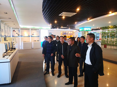 校領導率隊深入桂林市高新技術企業調研 推動產學研深度融合